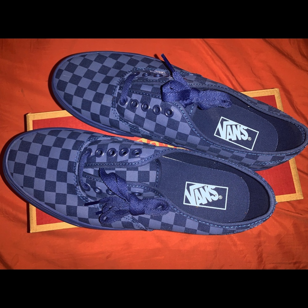 NWT Men’s Vans Mono check/ True Blue